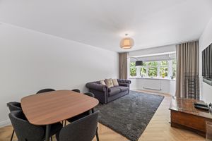 Lounge- click for photo gallery